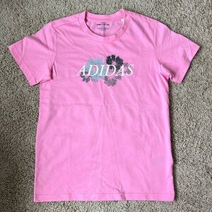 Adidas Women's Brand New T-shirt